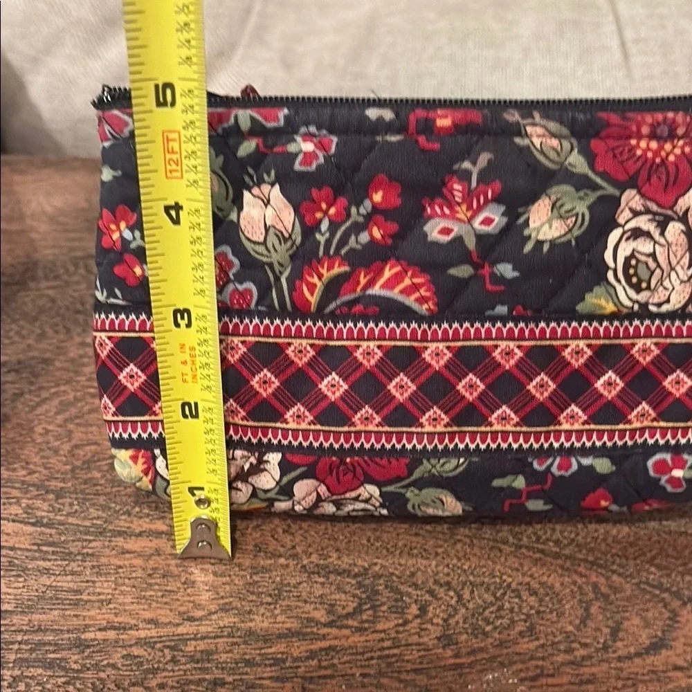 Vera Bradley Small Floral Patterned Women's Cosmetics Bag